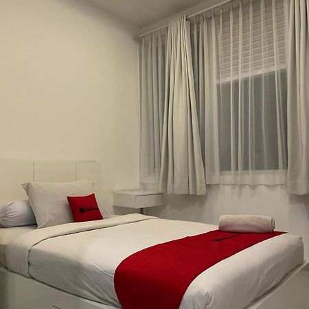 Reddoorz Plus Near Parahyangan University Μπαντούνγκ Εξωτερικό φωτογραφία