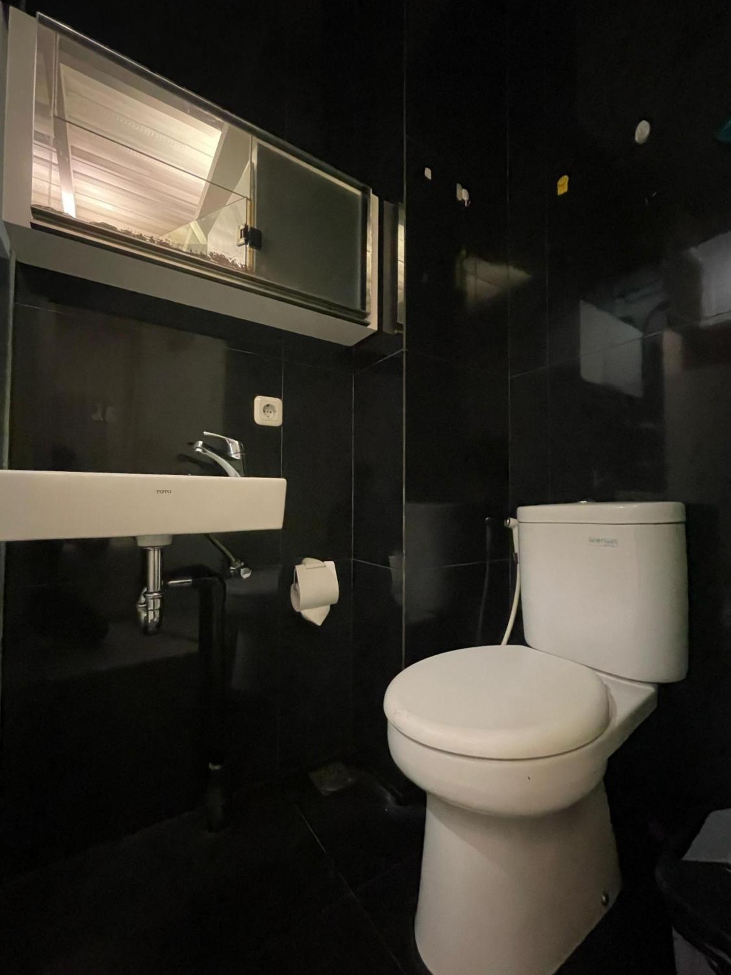 Reddoorz Plus Near Parahyangan University Μπαντούνγκ Εξωτερικό φωτογραφία